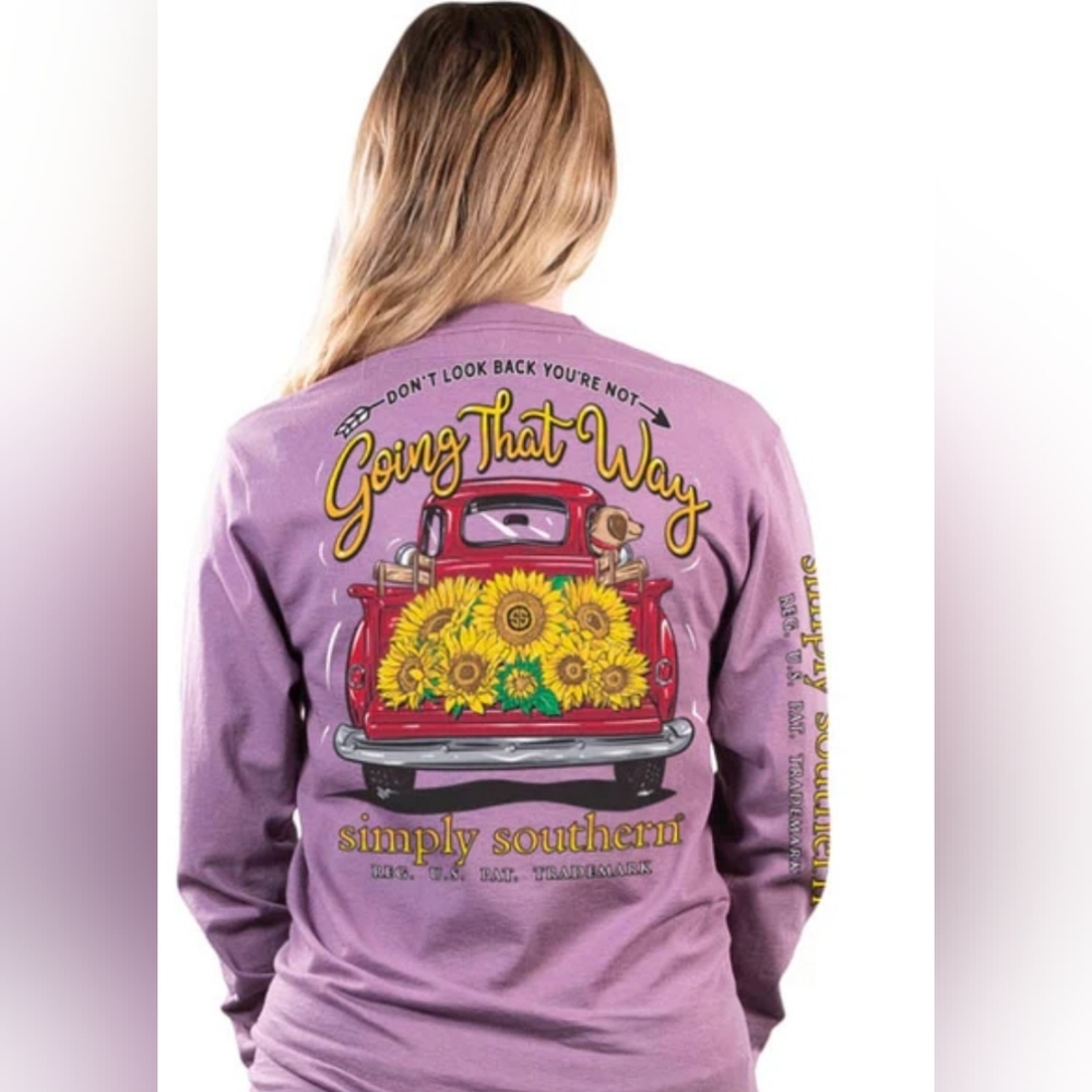 NWT Simply Southern Purple 'Dont Look Back You're Not Going That Way' Shirt XL